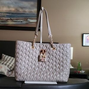 Betseyjohnson tote